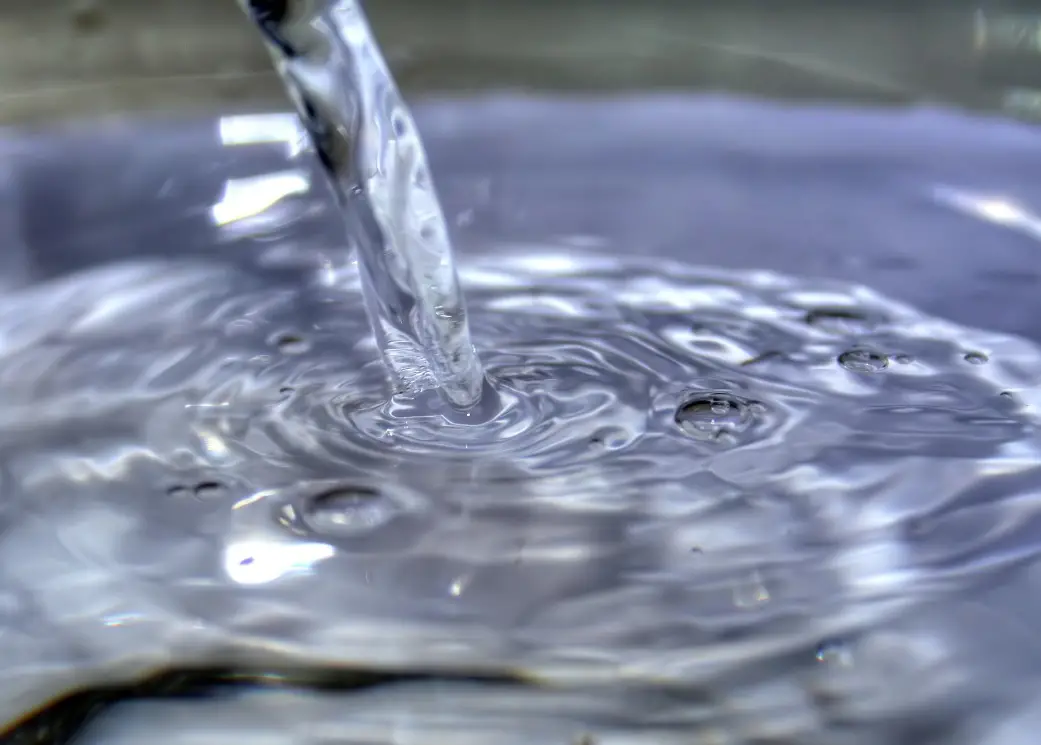 3 causas de agua filtrada de mala calidad