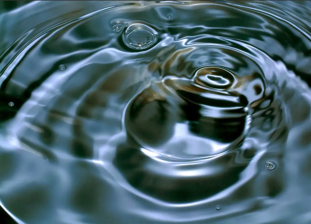 6 mitos comunes sobre los ablandadores de agua resquebrajados