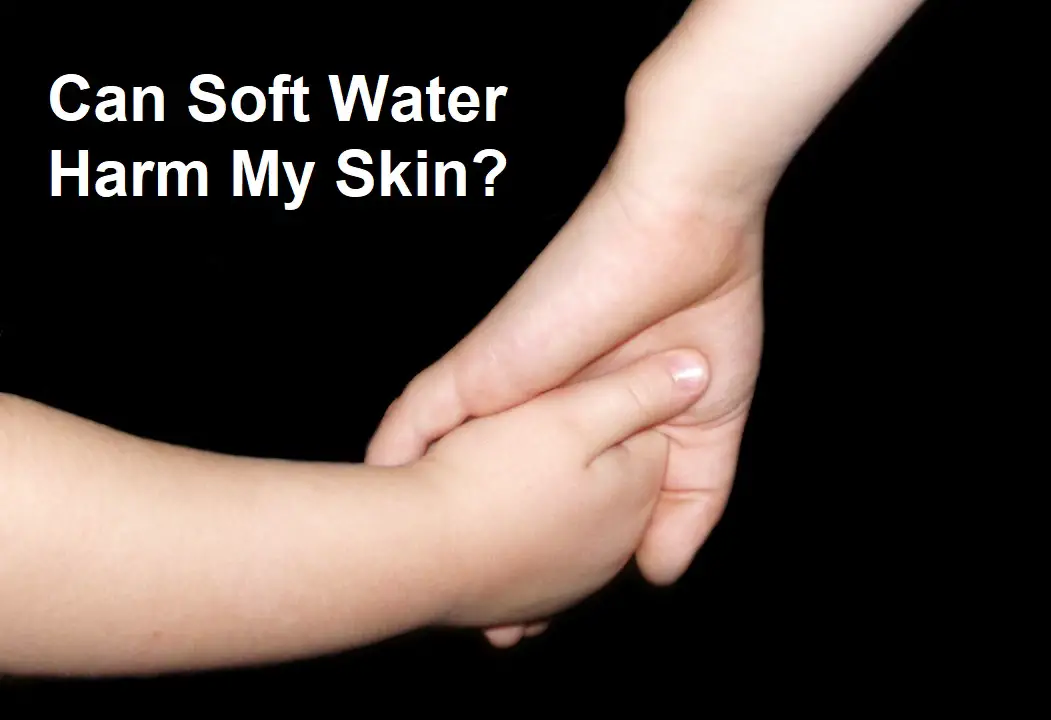 ¿Puede el agua blanda dañar mi piel?